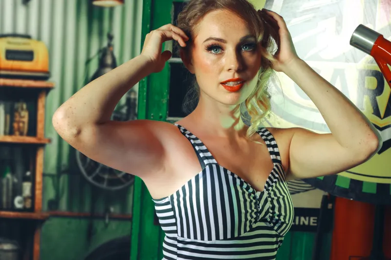 Still Standing: The Quiet Genius Behind How Vintage Pin-Up Stars Outlasted Everyone Else